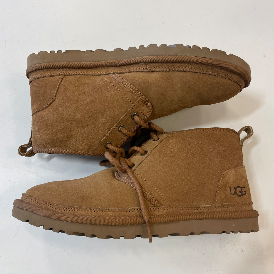 Uggs Boots Mens 9