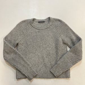 Brandy Melville Sweater Size Small