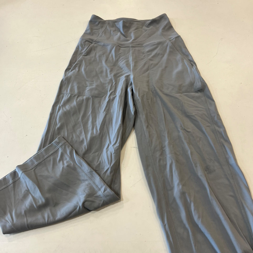 Lulu Lemon Athletic Pants Size 3/4 (27)