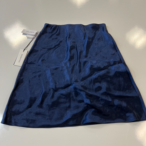 Babaton Short Skirt Size Extra Small